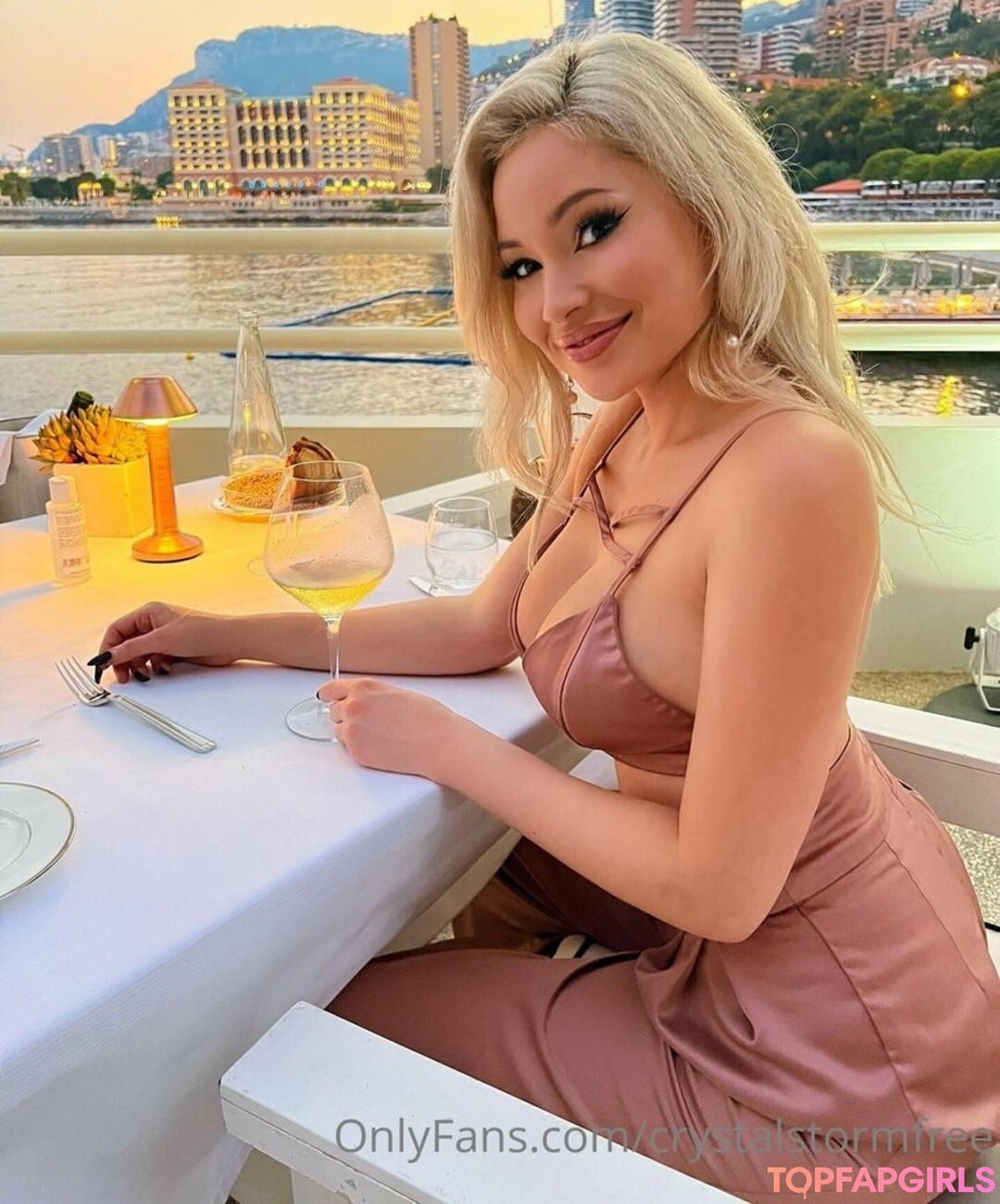 Foto di nudo di fuga di OnlyFans di Crystalstormfree #15 Foto di nudo di fuga di OnlyFans di Crystalstormfree #15