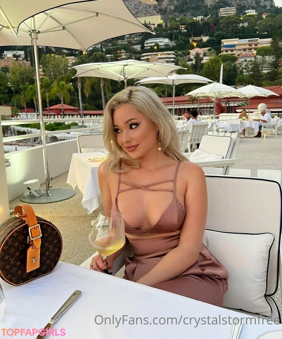 Foto di nudo di fuga di OnlyFans di Crystalstormfree #17 Foto di nudo di fuga di OnlyFans di Crystalstormfree #17