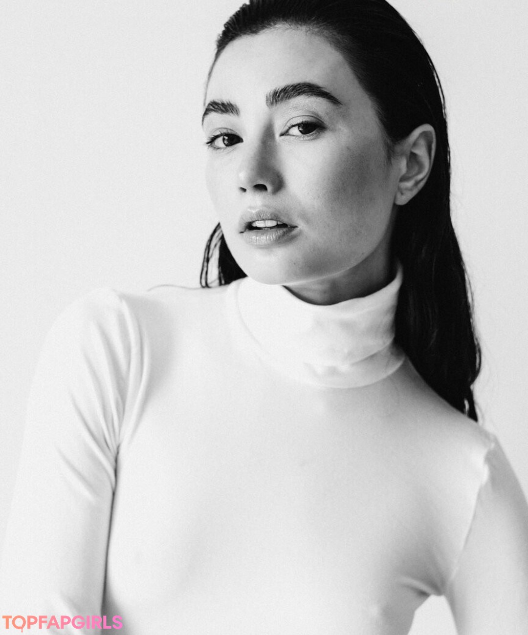 Foto di nudo di fuga di OnlyFans di Marinamazepa #9 Foto di nudo di fuga di OnlyFans di Marinamazepa #9