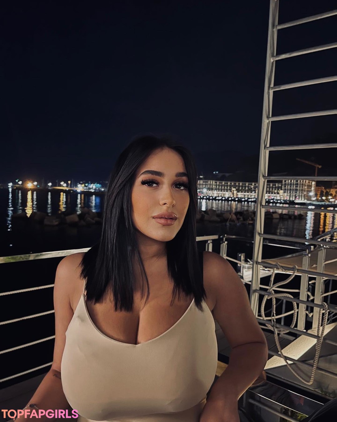 Foto di nudo di fuga di OnlyFans di Rita Senatore #90 Foto di nudo di fuga di OnlyFans di Rita Senatore #90