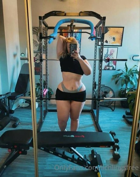 Foto di nudo di fuga di OnlyFans di Lichling