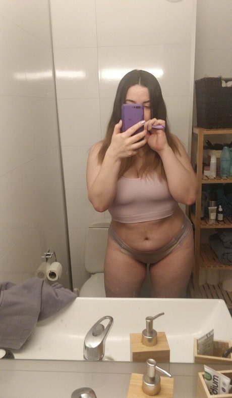 Foto di nudo di fuga di OnlyFans di Chikaracosplay