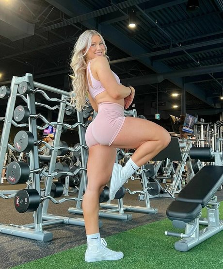 Foto di nudo di fuga di OnlyFans di Kate Thomas