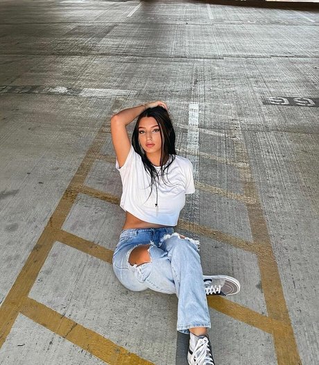 Foto di nudo di fuga di OnlyFans di Alison Rainer