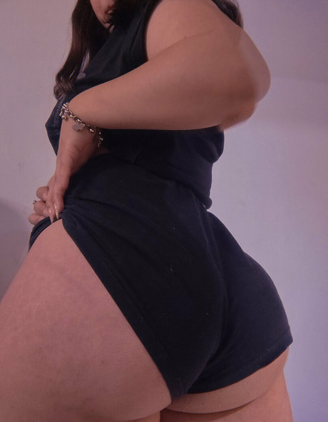 Foto di nudo di fuga di OnlyFans di Babbylulaaok