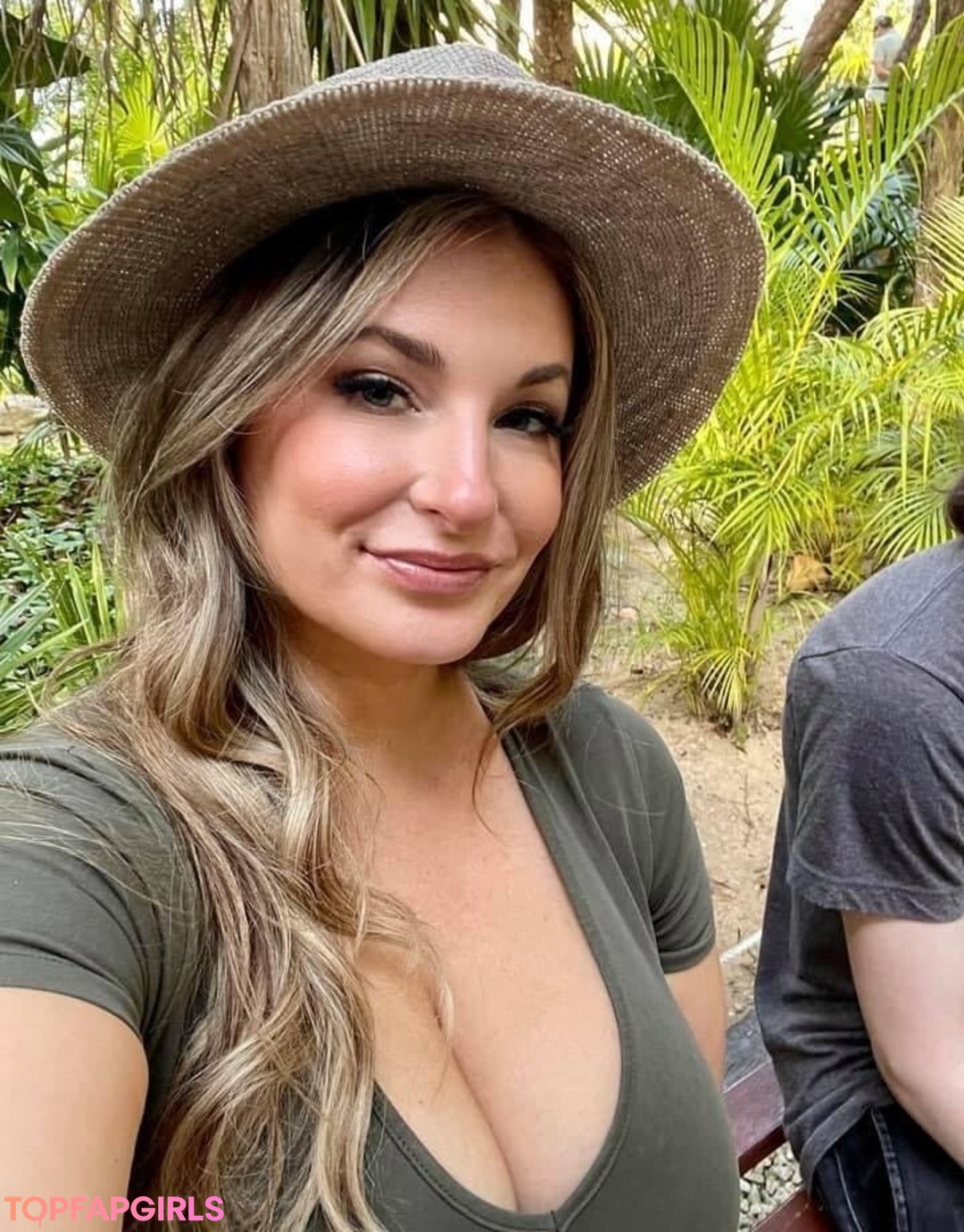 Foto di nudo di fuga di OnlyFans di Ashleybridges #47 Foto di nudo di fuga di OnlyFans di Ashleybridges #47