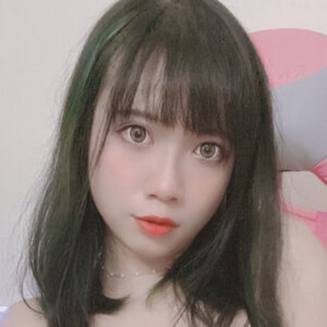 Foto di nudo di fuga di OnlyFans di Momokoxoxo