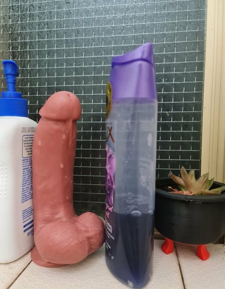 Foto di nudo di fuga di OnlyFans di Delilahslay