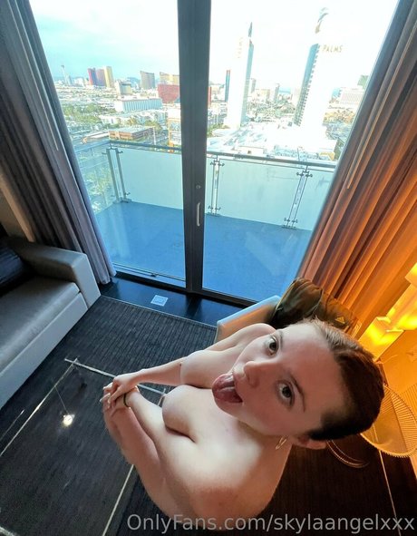 Foto di nudo di fuga di OnlyFans di Skylaangelxxx