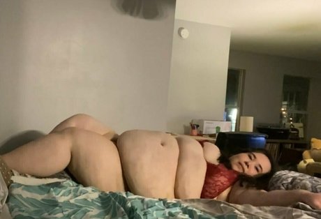 Foto di nudo di fuga di OnlyFans di Cherrybabyssbbw