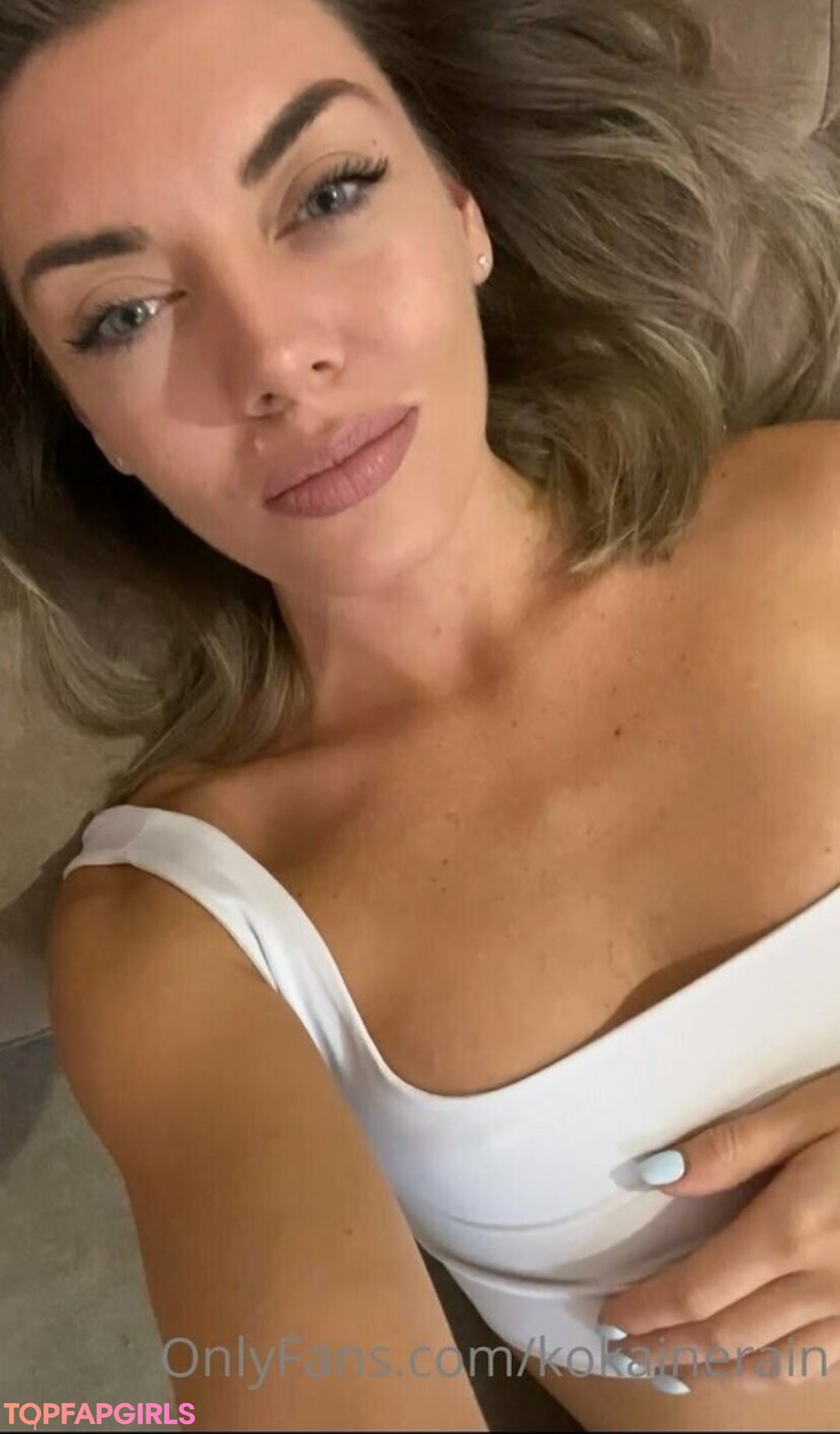 Foto di nudo di fuga di OnlyFans di Goldenmaiervip #36 Foto di nudo di fuga di OnlyFans di Goldenmaiervip #36