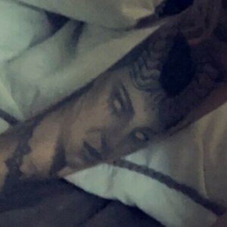 Foto di nudo di fuga di OnlyFans di Creamycaitlin