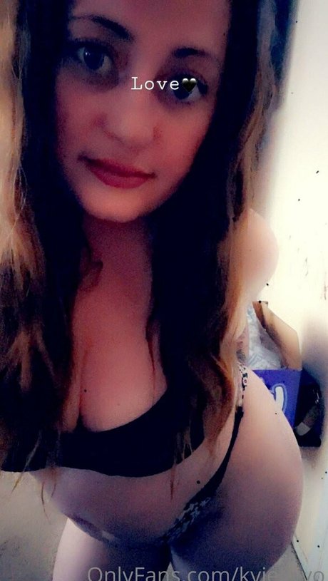 Foto di nudo di fuga di OnlyFans di Kyjellyyo