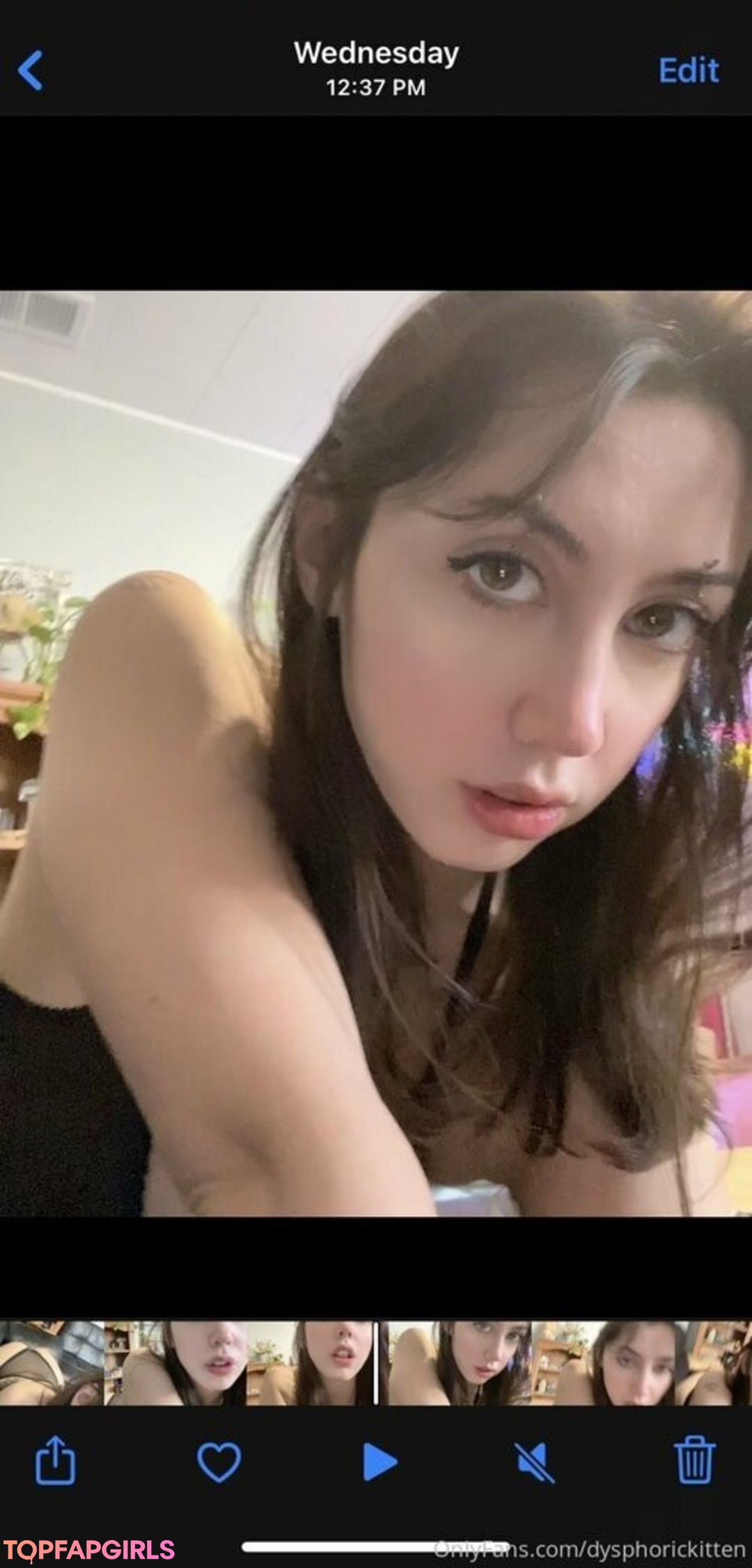 Foto di nudo di fuga di OnlyFans di Dysphorickitten #42 Foto di nudo di fuga di OnlyFans di Dysphorickitten #42