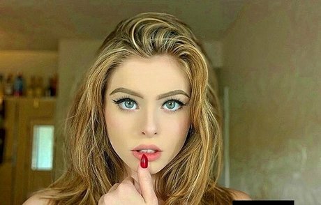 Foto di nudo di fuga di OnlyFans di Chloe Mettenbrink