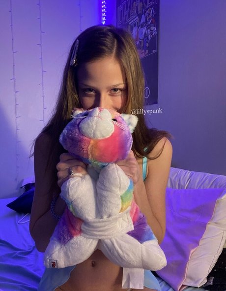 Foto di nudo di fuga di OnlyFans di Lillyspunk