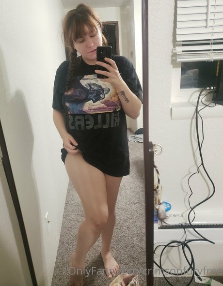 Foto di nudo di fuga di OnlyFans di Crimsonfuryfree