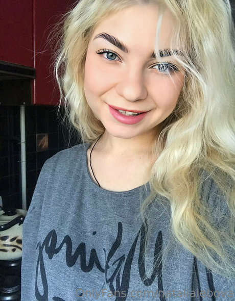 Foto di nudo di fuga di OnlyFans di Natalialebova
