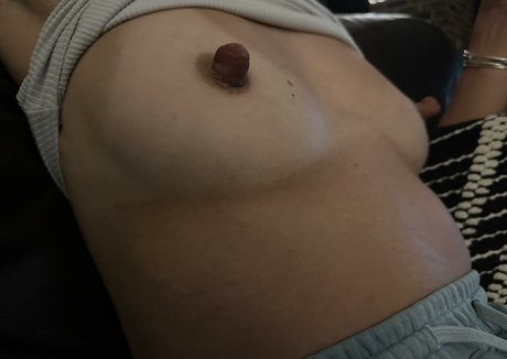 Foto di nudo di fuga di OnlyFans di Blue Monster