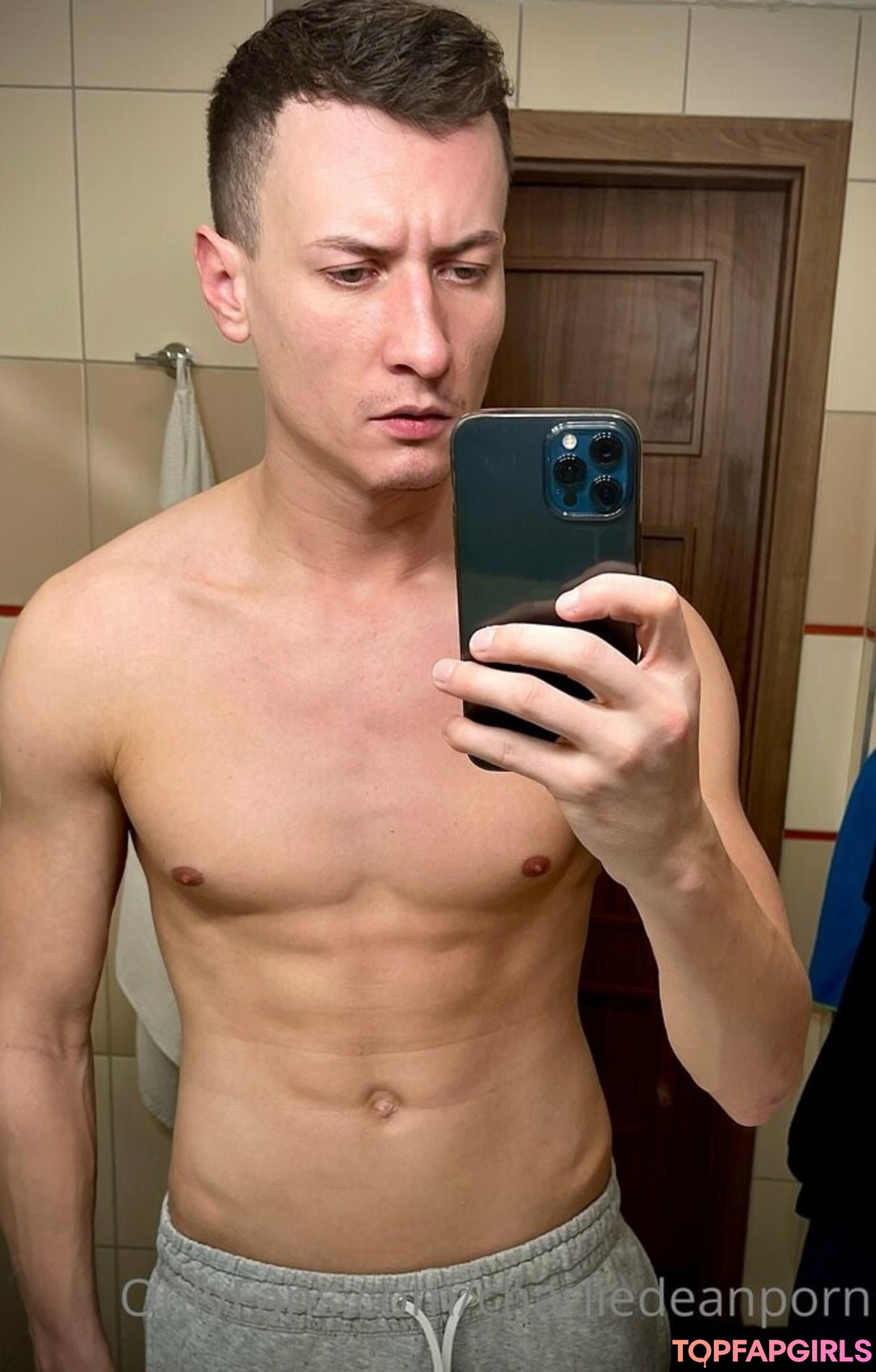 Foto di nudo di fuga di OnlyFans di Charliedeanporn #1 Foto di nudo di fuga di OnlyFans di Charliedeanporn #1