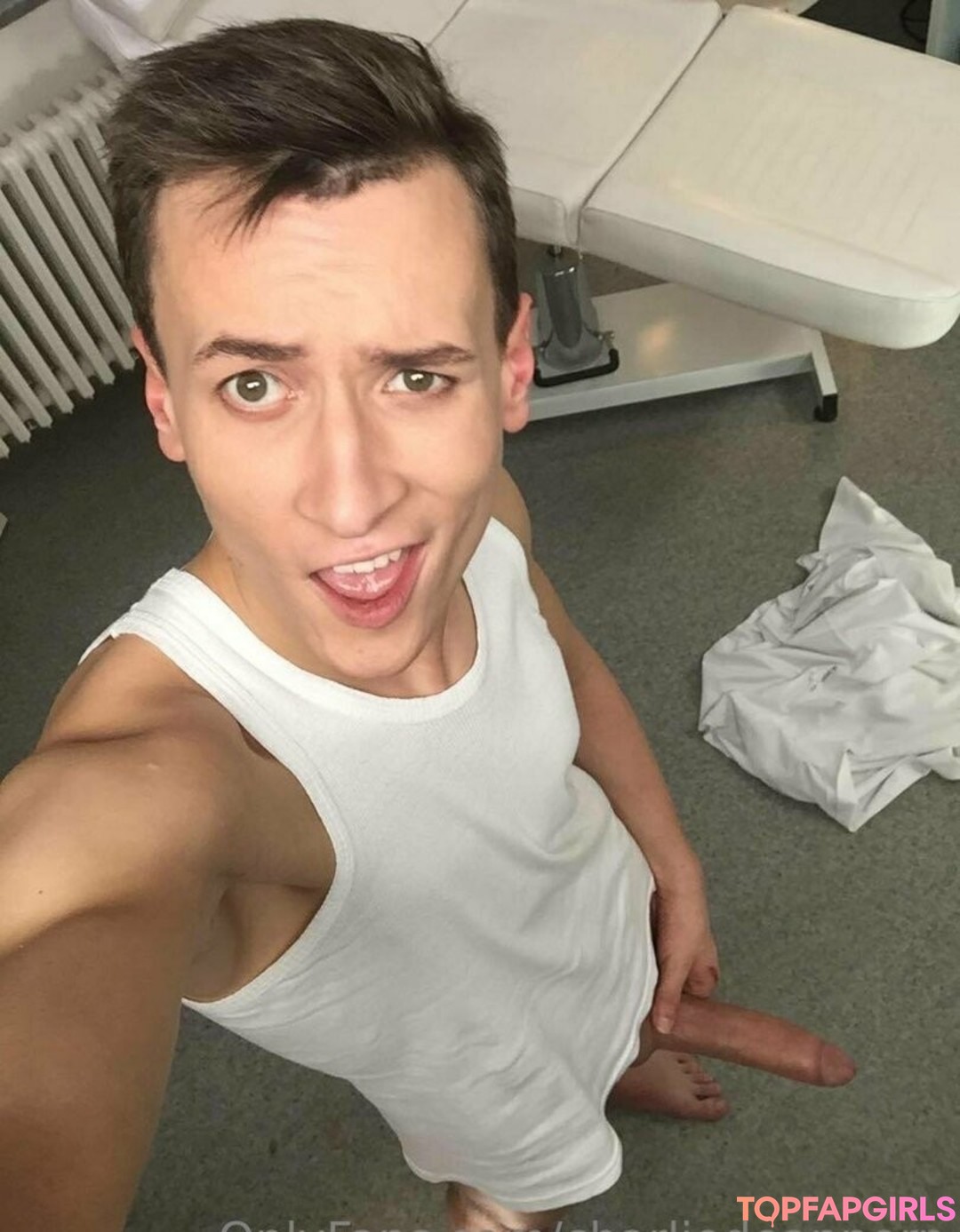 Foto di nudo di fuga di OnlyFans di Charliedeanporn #12 Foto di nudo di fuga di OnlyFans di Charliedeanporn #12