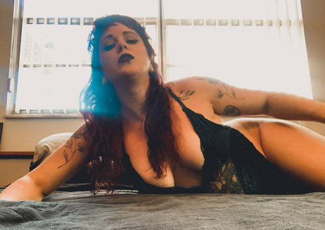 Foto di nudo di fuga di OnlyFans di Pregnantprudence