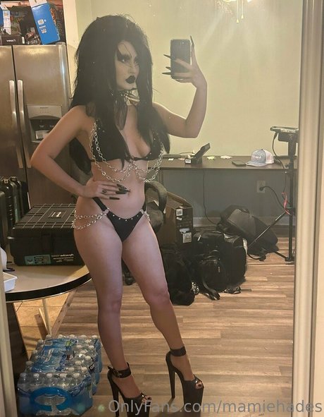 Foto di nudo di fuga di OnlyFans di Mamiehades