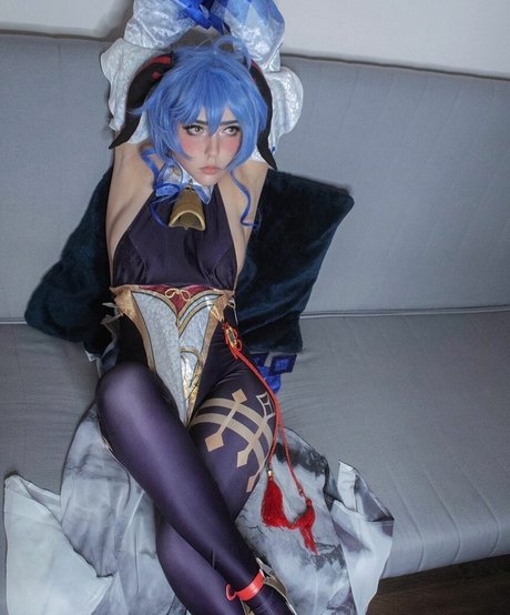 Foto di nudo di fuga di OnlyFans di Alina Rin