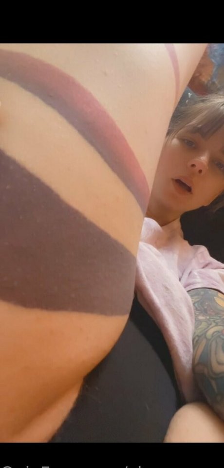 Foto di nudo di fuga di OnlyFans di Classyngassyfree