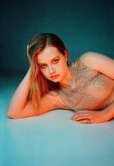 Foto di nudo di fuga di OnlyFans di Angourie Rice