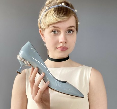 Foto di nudo di fuga di OnlyFans di Angourie Rice