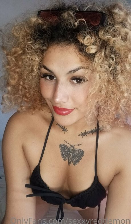 Foto di nudo di fuga di OnlyFans di Sexxyreddemon