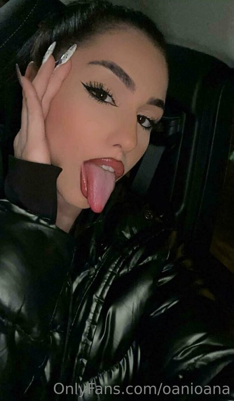 Foto di nudo di fuga di OnlyFans di Oanioana