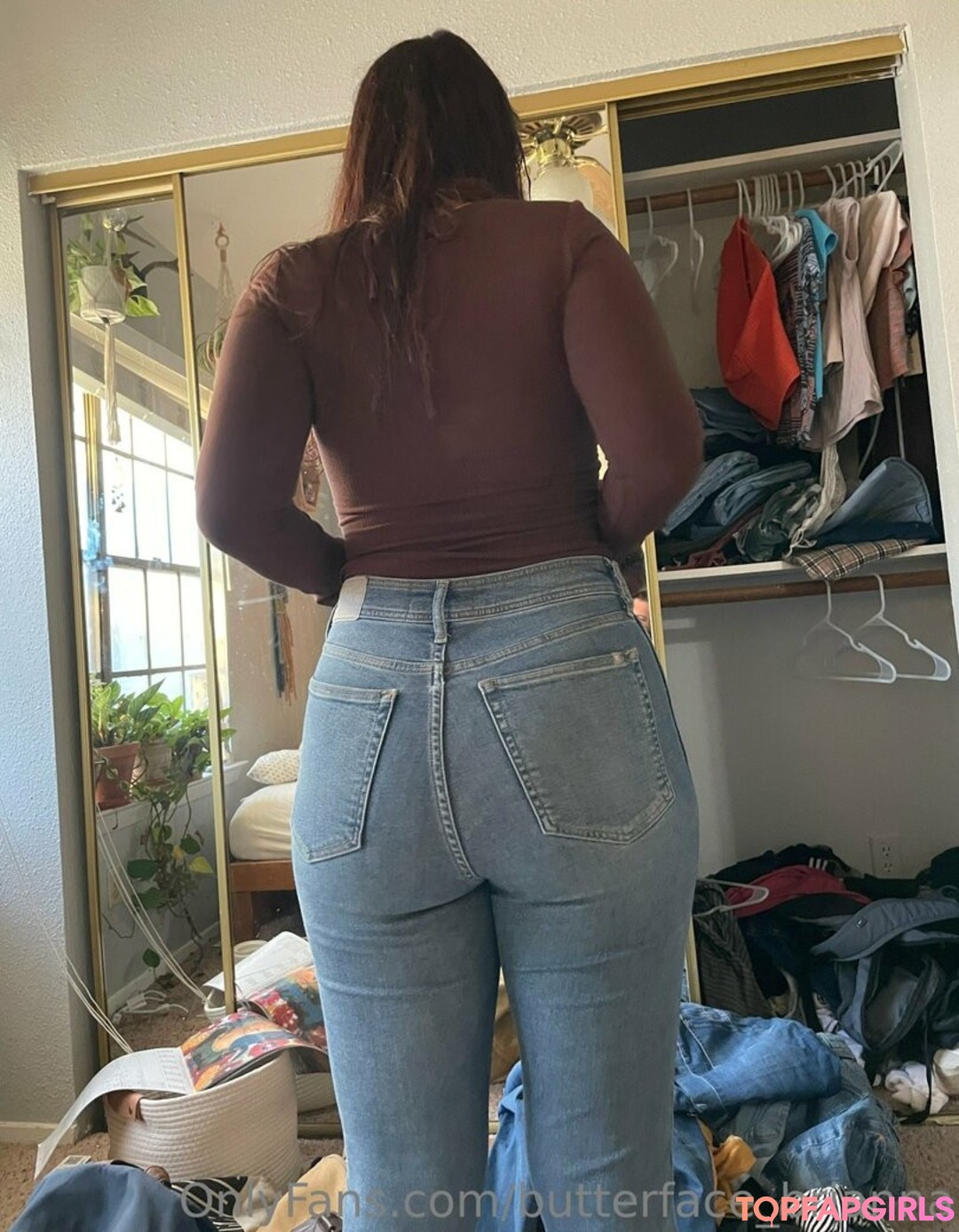 Foto di nudo di fuga di OnlyFans di Butterfacebrianna #105 Foto di nudo di fuga di OnlyFans di Butterfacebrianna #105