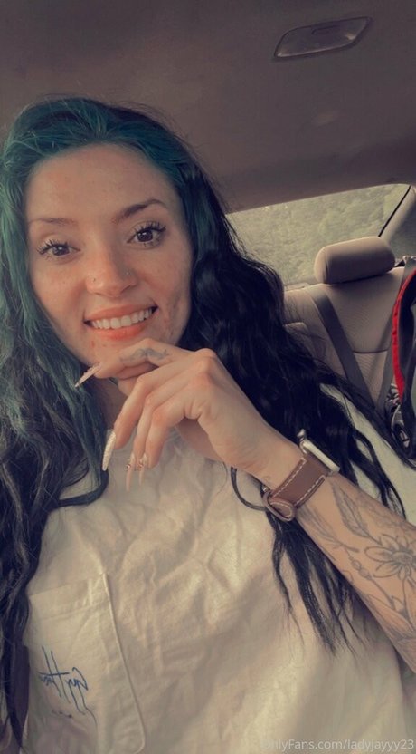 Ladyjayyy23