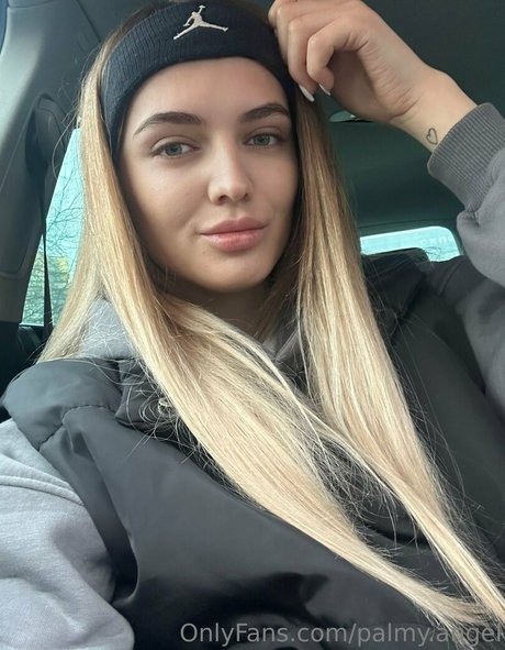 Foto di nudo di fuga di OnlyFans di Palmyangel