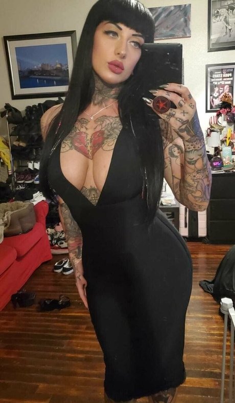Foto di nudo di fuga di OnlyFans di Omgitsjessielee