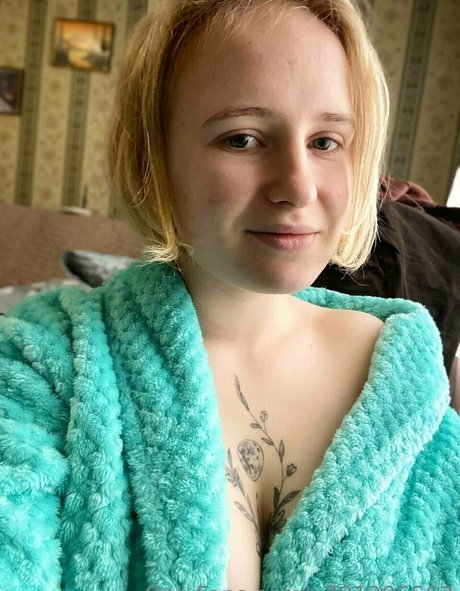 Foto di nudo di fuga di OnlyFans di Yuityan