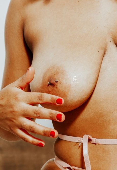 Foto di nudo di fuga di OnlyFans di Gabi Balestrini