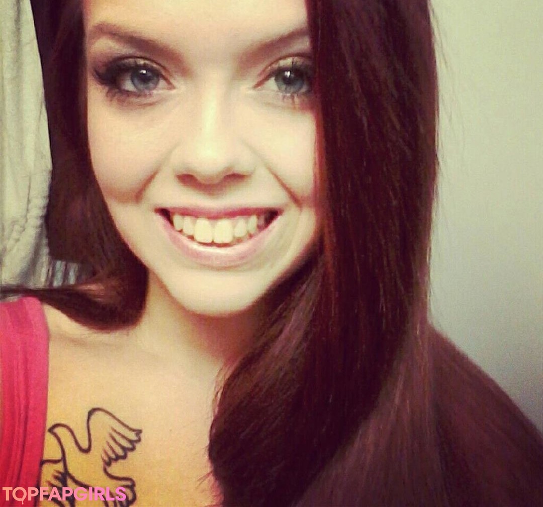 Foto di nudo di fuga di OnlyFans di Ryan Smiles #118 Foto di nudo di fuga di OnlyFans di Ryan Smiles #118