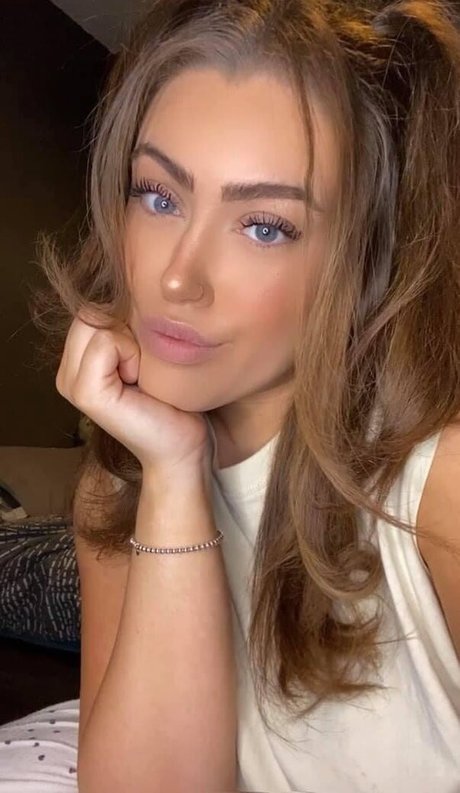 Foto di nudo di fuga di OnlyFans di Shannon Wright