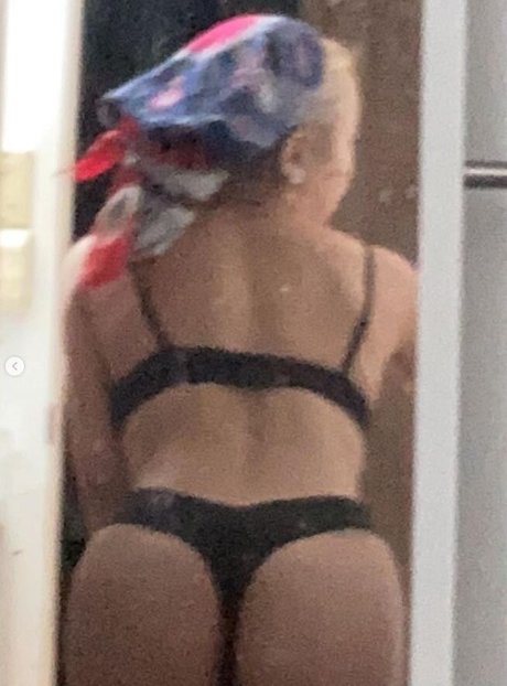 Foto di nudo di fuga di OnlyFans di Bleachie