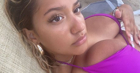 Foto di nudo di fuga di OnlyFans di Abby C