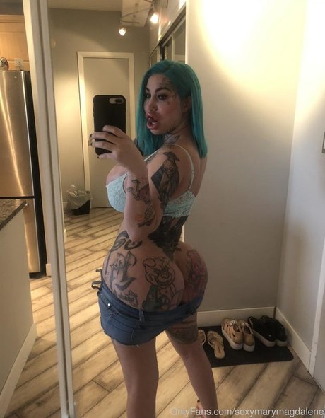 Foto di nudo di fuga di OnlyFans di Mary Magdalene