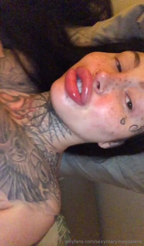 Foto di nudo di fuga di OnlyFans di Mary Magdalene