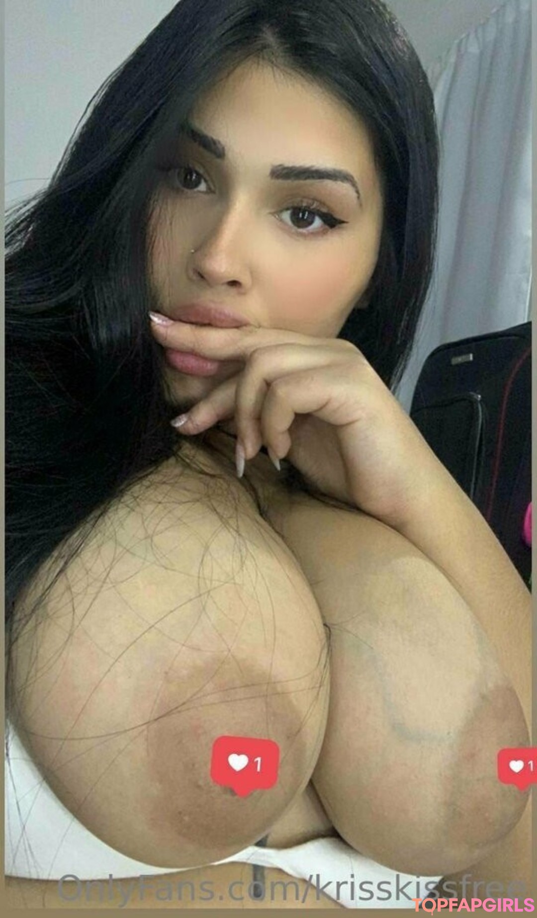 Foto di nudo di fuga di OnlyFans di Krisskissfree #123 Foto di nudo di fuga di OnlyFans di Krisskissfree #123