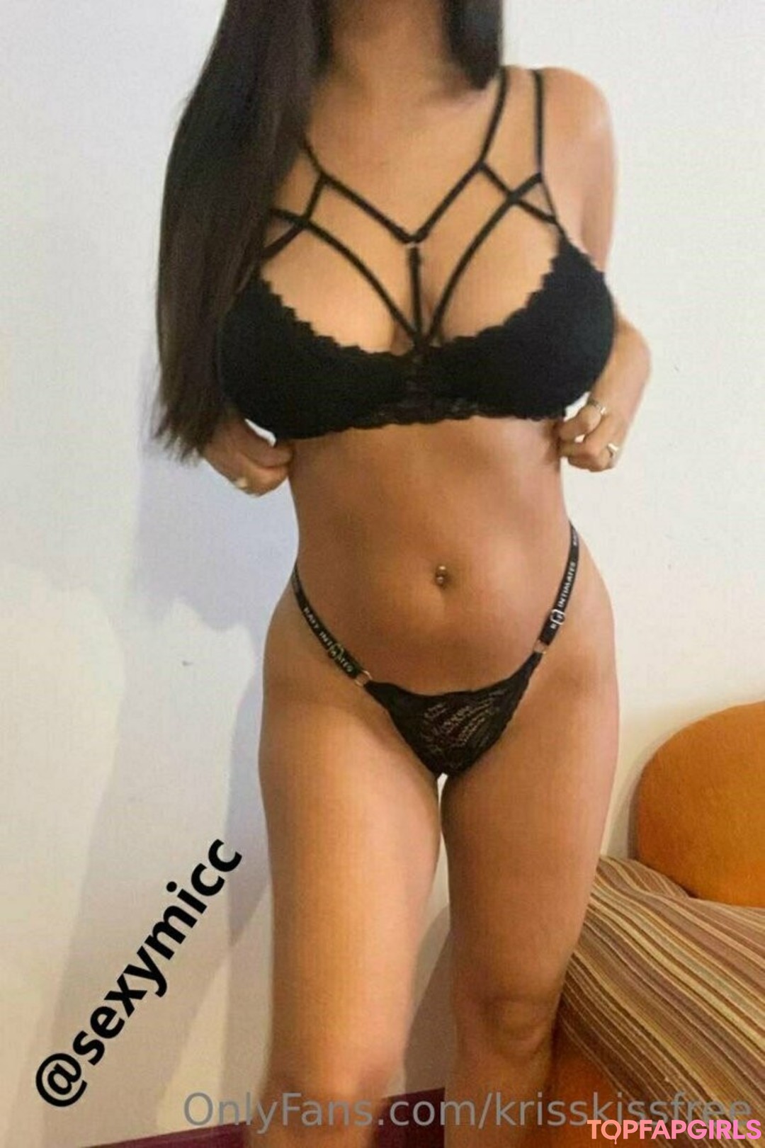 Foto di nudo di fuga di OnlyFans di Krisskissfree #320 Foto di nudo di fuga di OnlyFans di Krisskissfree #320