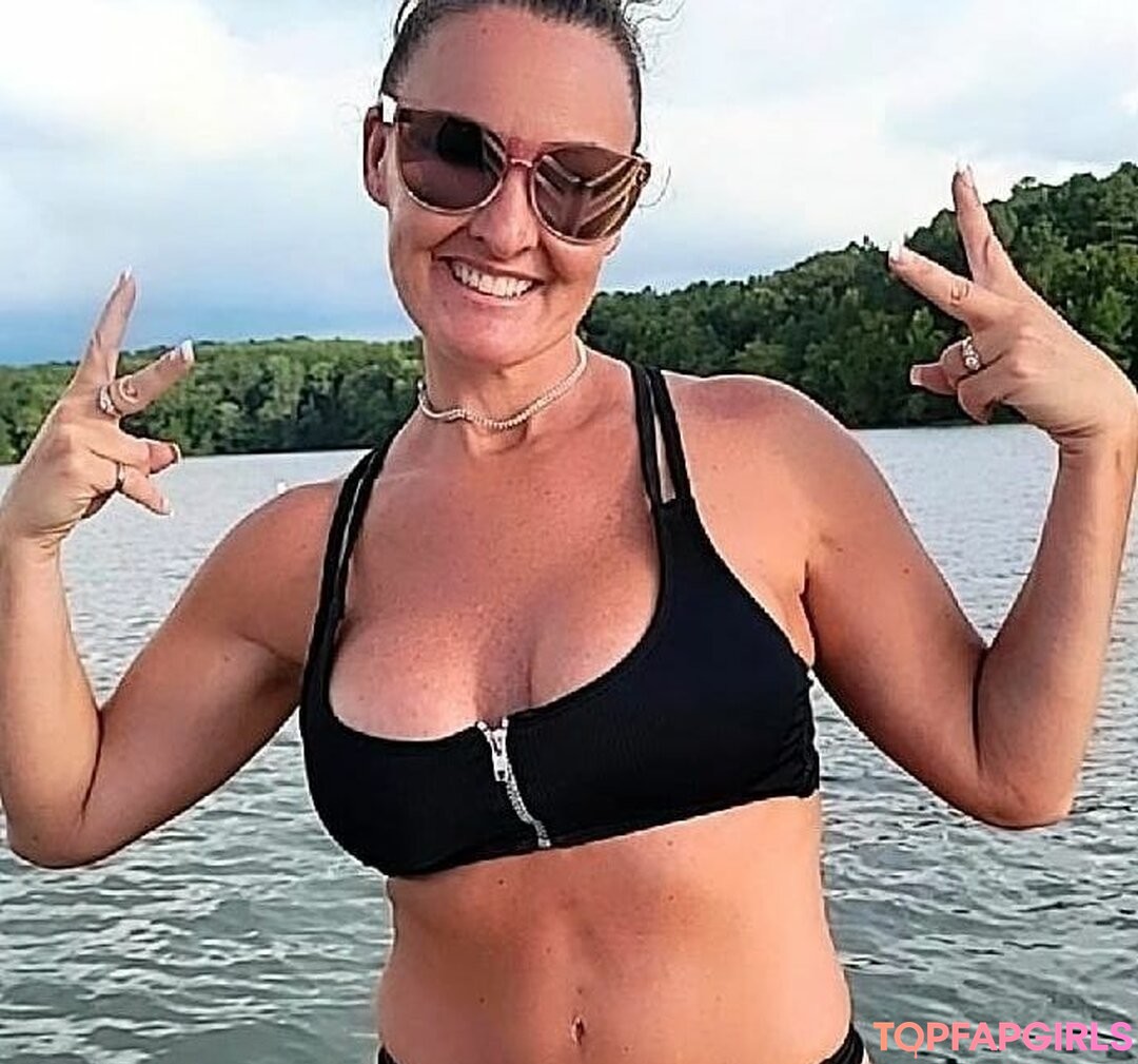 Foto di nudo di fuga di OnlyFans di Baddie2thebone #68 Foto di nudo di fuga di OnlyFans di Baddie2thebone #68