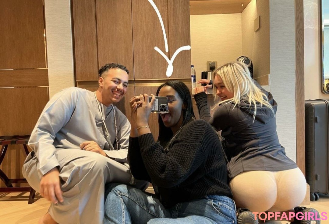 Foto di nudo di fuga di OnlyFans di Karina Grinberryall #112 Foto di nudo di fuga di OnlyFans di Karina Grinberryall #112