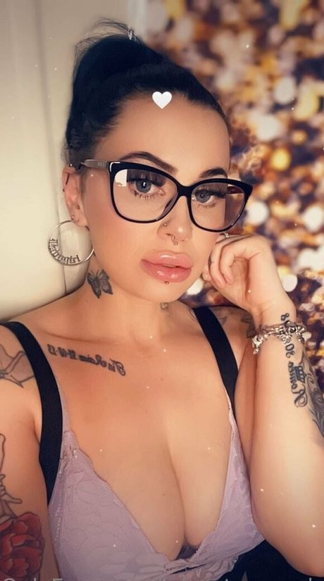 Foto di nudo di fuga di OnlyFans di Aztec420uk